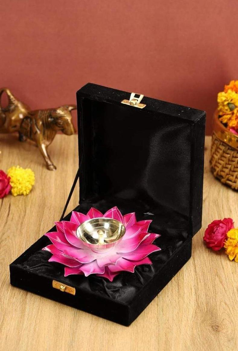 Floral Single Diya Set (Size: 5 inch of diya)